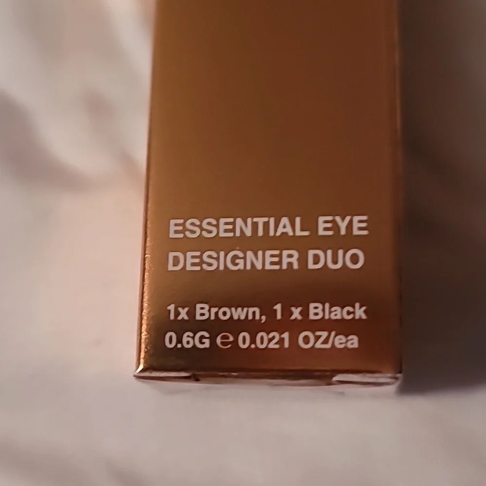 NEW BISHA Essential Eye Designer Duo Set in Downtown Black & Uptown Brown Sealed